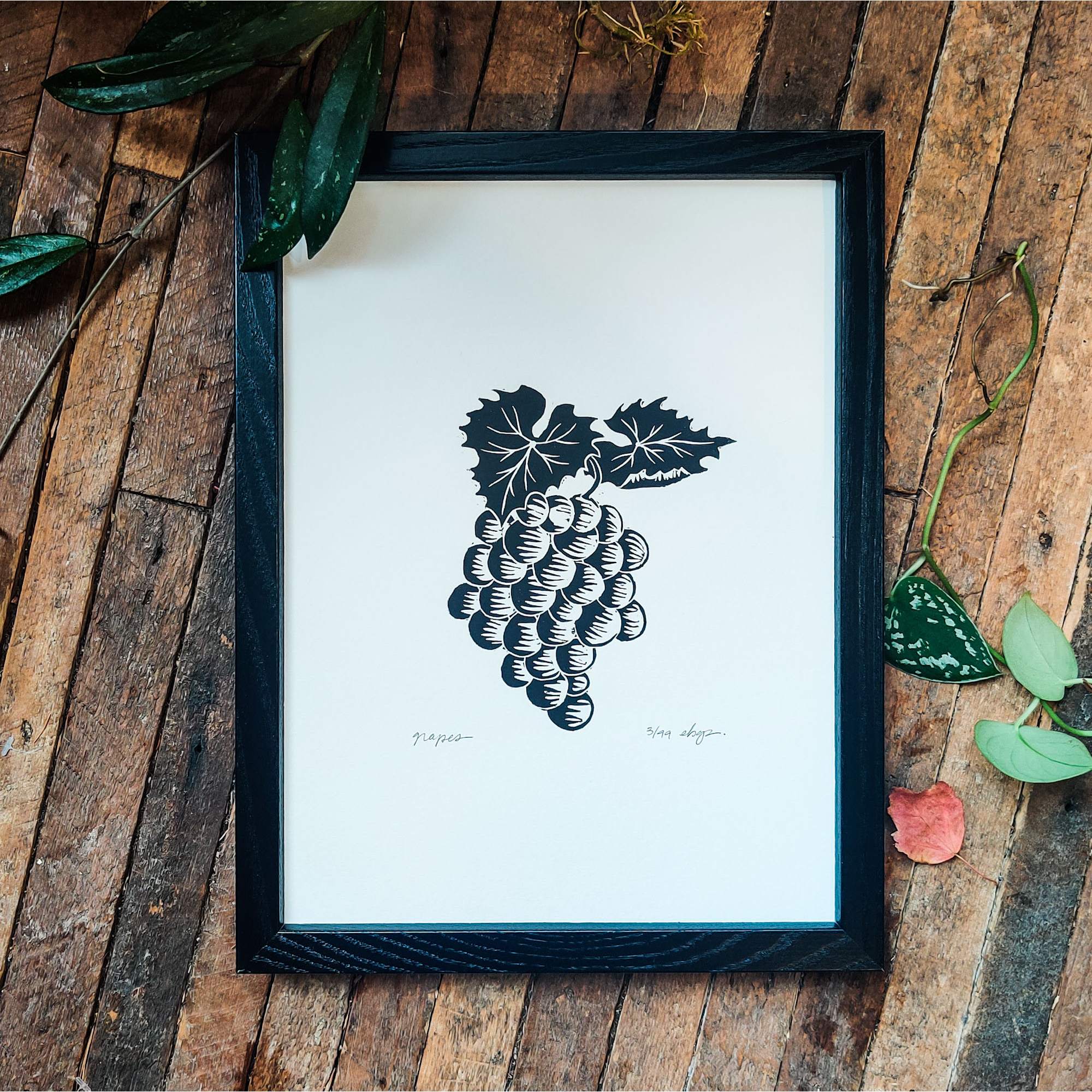 ヴィンテージ　カップボード　grape bunch ヴィンテージ カップボード grape bunch